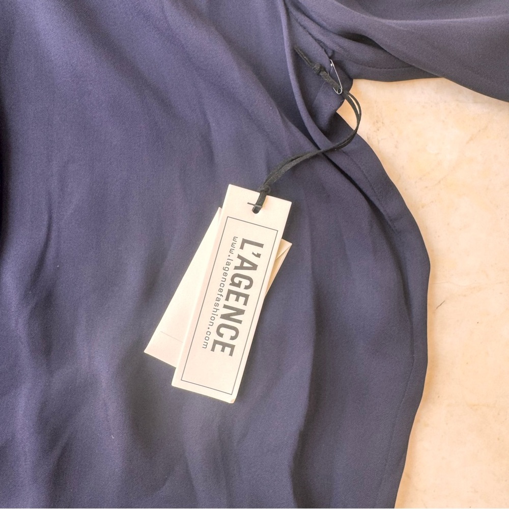 L’Agence Lucien Diamond Navy Blue Silk Blouse size S - Picture 9 of 9